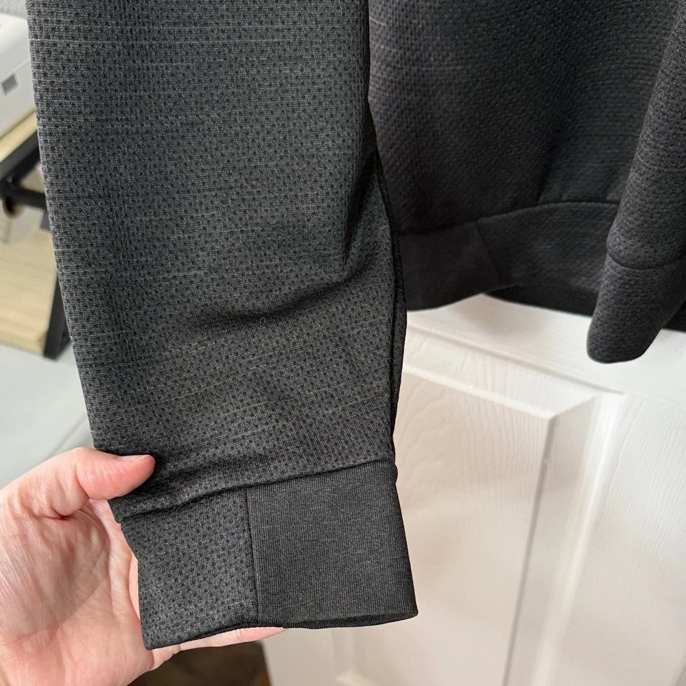 Greg Norman Collection Charcoal/Black Pullover